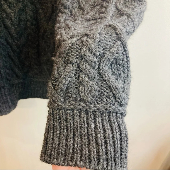 ARAN CRAFTS Sz S (Men) Sz M (Women) 100% Merino Wool Fisherman Cable Cardigan - Picture 3 of 10